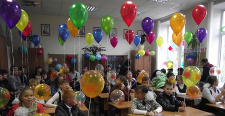 В новой школе.